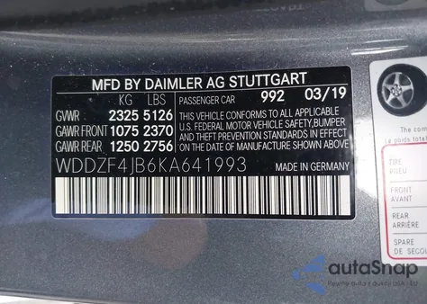 2019 Mercedes-Benz E 300 z USA, uszkodzony, nr VIN WDDZF4JB6KA641993